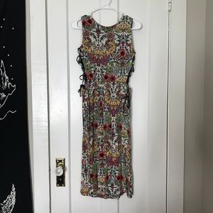 Topshop side lace floral midi dress NWOT